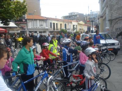 Εκατοντάδες μαθητές στην ποδηλατάδα του Δήμου Κοζάνης