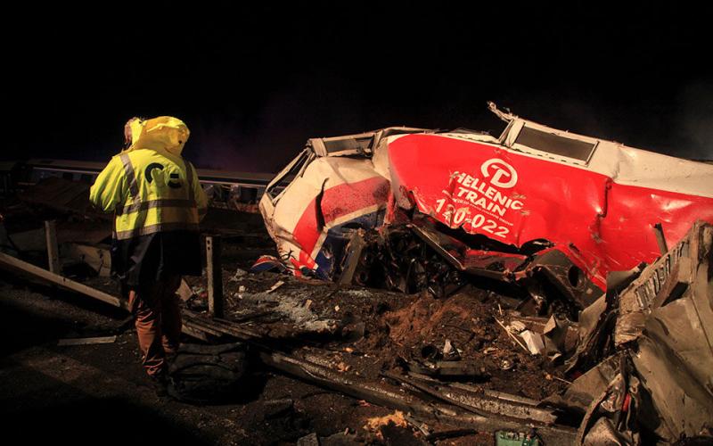 Σύγκρουση τρένων έξω από τα Τέμπη – 32 νεκροί και 85 τραυματίες