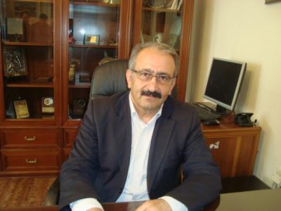 Ο δήμαρχος Εορδαίας Σ. Ζαμανίδης συγχαίρει τον Μωησή Φωτόπουλο για την &#039;πρωτιά&#039; στον Διεθνή Υπερμαραθώνιο Βουνού