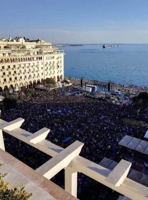 Μεγάλη συναυλία στην Αριστοτέλους ενάντια στην εμπορευματοποίηση του νερού