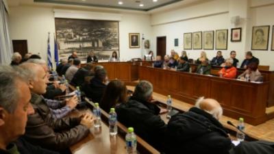 Ομόφωνο «Όχι» του Δημοτικού Συμβουλίου Γρεβενών στην αποψίλωση του Στρατοπέδου