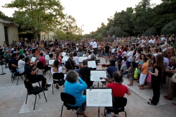 Απο την υπαίθρια πρόβα της Λυρικης σκηνής στην Αθηνα