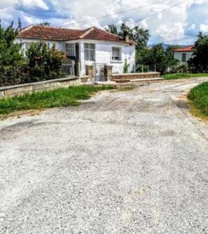 Καταγγελία Μαλούτα για τον αντιδήμαρχο Τελη Πουτακίδη: &quot;πέφτει&quot; άσφαλτος στις γειτονιές που υποδεικνύει ο αντιδήμαρχος
