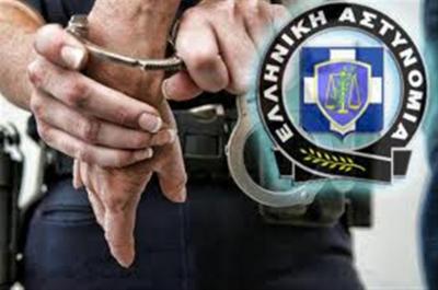 Σύλληψη 27χρονο στην Φλώρινα σε βάρος του οποίου εκκρεμούσαν εντάλματα σύλληψης