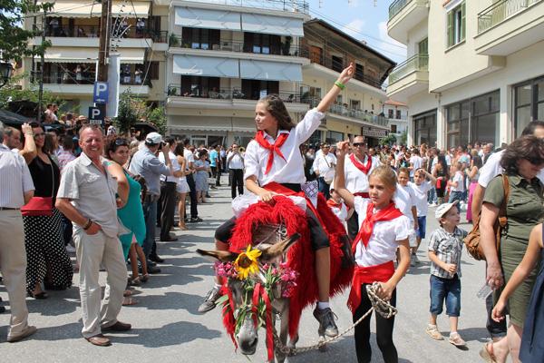 Ανακοίνωση δήμου Βοΐου για την παρέλαση καβαλάρηδων το Δεκαπενταύγουστο