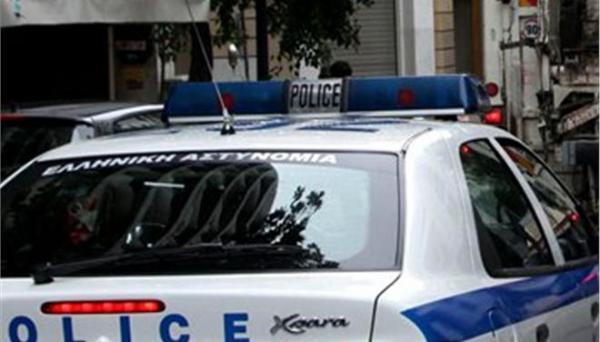 Σύλληψη για μεταφορά τριών μη νόμιμων ατόμων στην Καστοριά