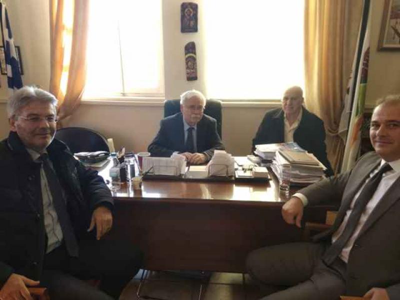 Συνάντηση Λαμπρόπουλου με τους εκπροσώπους της Εθνικής Τράπεζας για το κλείσιμο του υποκαταστήματος Τσοτυλίου