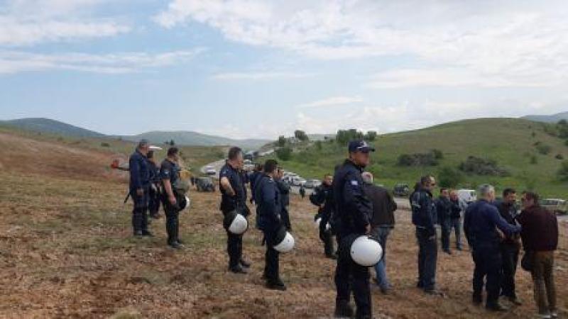 Επίθεση ΣΥΡΙΖΑ στην ΝΔ για την Καλαμιά ερωτηματικά για την στάση των αστυνομικών