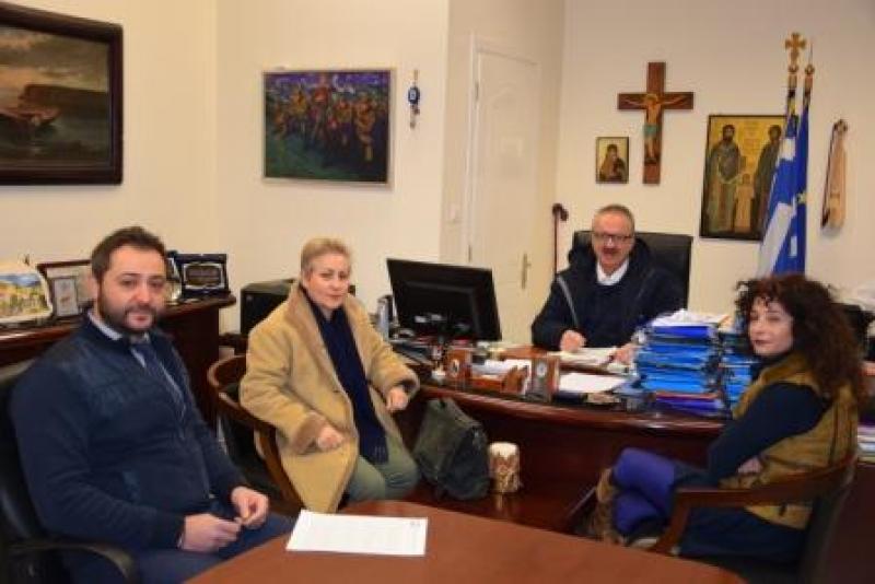 Συνάντηση με την Πρόεδρο του Τμήματος Νηπιαγωγών Φλώρινας είχε ο δήμαρχος Ι. Βοσκόπουλος
