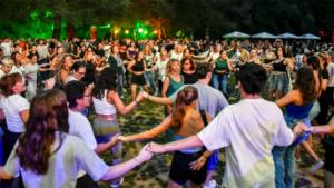 Εντυπωσιακή Έναρξη της Fiesta Voio: Μια Νύχτα Μουσικής και Διασκέδασης