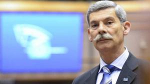 Ανεξαρτητοποιείται ο Καστοριανός ευρωβουλευτής της Χ.Α.  Ελευθέριος Συνοδινός