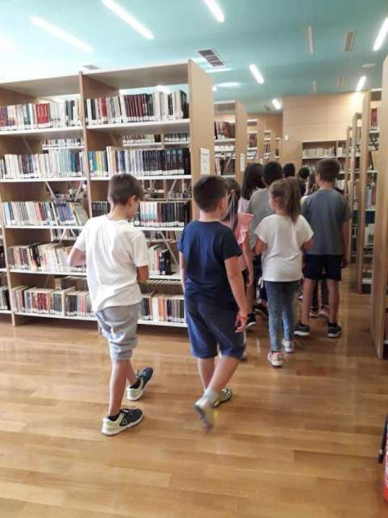 Στην νεα Βιβλιοθήκη Κοζάνης οι μαθητές του 5ου Δημοτικού στα πλαίσια της εβδομάδας κινητικότητας