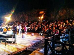 «Αχ έρωτα!»η παράσταση του ΔΗ.ΠΕ.ΘΕ. Κοζάνης -25&amp;26 Ιουλίου στο Υπαίθριο Δημοτικό Θέατρο