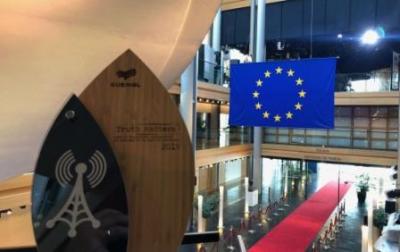Στον Τζούλιαν Ασάνζ το βραβείο της Ευρωπαϊκής Αριστεράς για τους whistleblowers