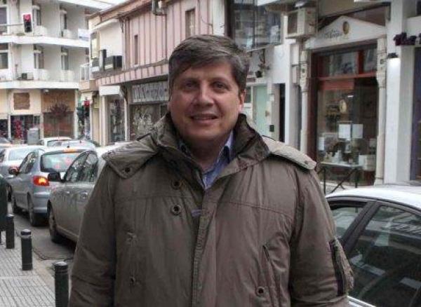 Ο υποψήφιος των ΑΝΕΛ στην Κοζάνη Γιάννης Γκουντιός, σε Περιφέρεια, ΟΑΕΔ και σε καταστήματα της πόλης της  Κοζάνης.