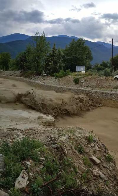 Πλημμύρισαν σπίτια και καταστήματα σε Κοζάνη και Πτολεμαΐδα από το μπουρίνι