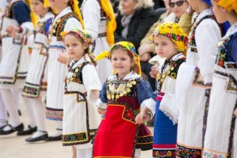 Φανοί και Λαζαρίνες στο Εθνικό Ευρετήριο  Άυλης Πολιτιστικής Κληρονομιάς της Ελλάδας Η ανακοίνωση του ΟΑΠΝ για το έργο της προηγούμενης δημοτικής αρ