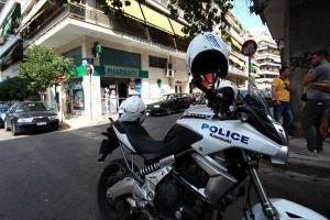 Βίντεο: Αστυνομικός χαστουκίζει παιδί - Τέθηκαν σε διαθεσιμότητα οι αστυνομικοί της ομάδας ΔΙΑΣ