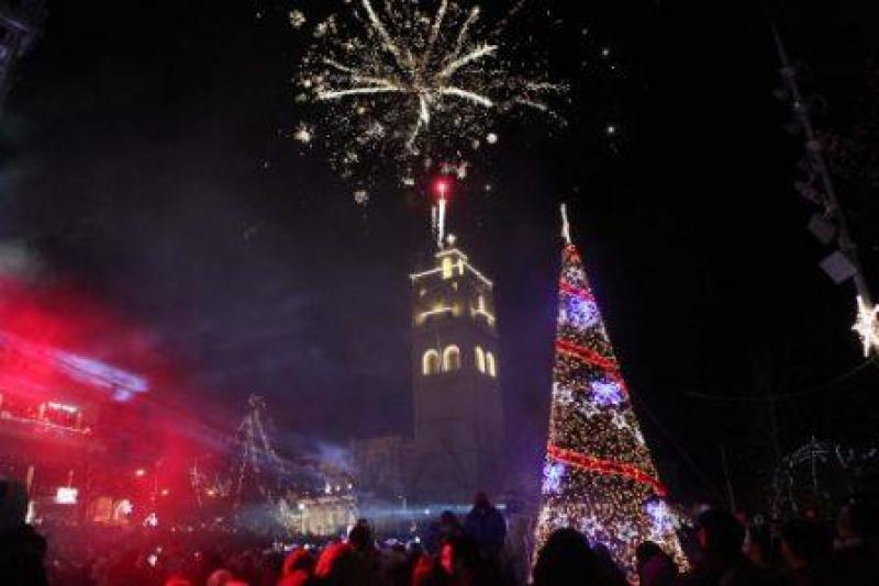 Η Μαρίνα Σάττι στις Χριστουγενιάτικες εκδηλώσεις του Δήμου Κοζάνης με τίτλο &quot;Χριστούγεννα στο φως&quot;