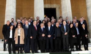 Η κυβέρνηση των ΣΥΡΙΖΑ ΑΝΕΛ επι των ημερών της σημειώθει πιστωτικό γεγονός, με τραπεζική αργία και έλεγχο στην διακίνηση των συναλλαγών