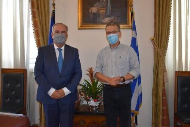 Με τον αναπληρωτή υπουργό Ανάπτυξης Νίκο Παπαθανάση συναντήθηκε ο δήμαρχος Κοζάνης