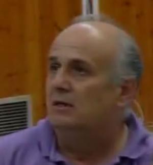 Αυτόφωρη σύλληψη του εκδότη της “Καστοριανής Εστίας” μετά από μήνυση του δημάρχου Άργους Ορεστικού Π. Κεπαπτσόγλου