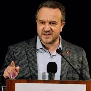 Το δις εξαμαρτείν… (;)  | του Χάρη Κουζιάκη