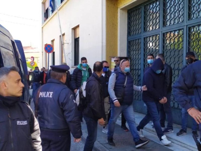 Στον εισαγγελέα Καστοριάς οι 14 κατηγορούμενοι (7 αστυνομικοί) για την υπόθεση διαφθοράς στην Κρυσταλλοπηγή