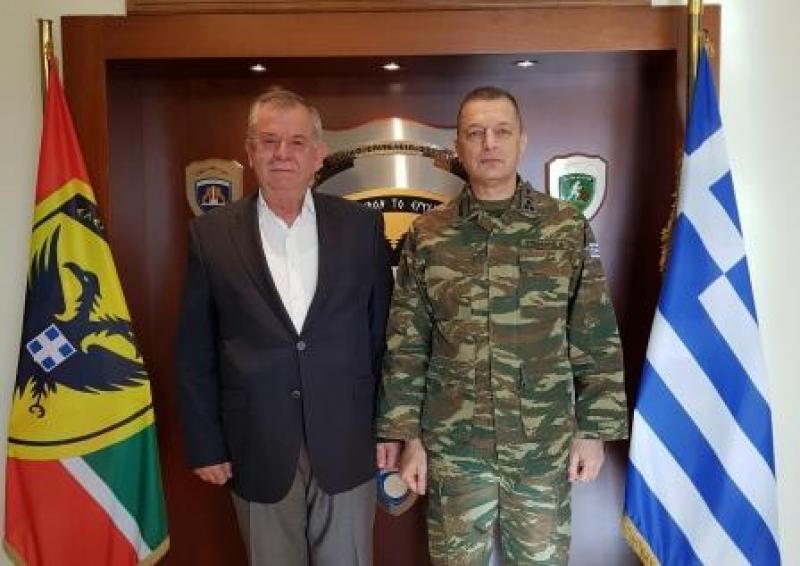 Συνάντηση Ντζιμάνη με τον Αρχηγό του ΓΕΣ για την παραχώρηση του στρατοπέδου στο Δήμο Κοζάνης