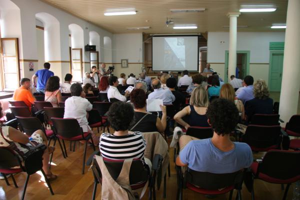 Φωτογραφίες από το 4ο Διαβαλκανικό Φιλολογικό Συνέδριο στο ιστορικό γυμνάσιο Τραμπάντζειο Σιάτιστας