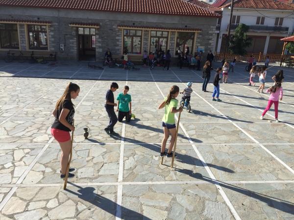 Τριήμερο Φεστιβάλ Παραδοσιακού Παιχνιδιού στο Λιβαδερό (photo)