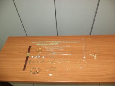 Συνελήφθησαν τρια άτομα στην Φλώρινα με κλεμμένα χρυσαφικά αξιας 100 χιλ €