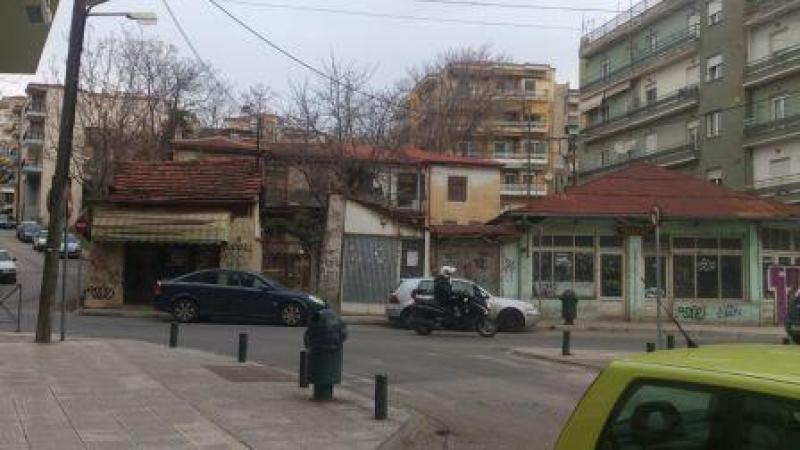 Ο Χάρις Βαρδάκας κατηγορεί τον Δήμο Κοζάνης οτι επιχειρεί την κατάργηση της υπό διάνοιξη πλατείας επί των οδών 11ης Οκτωβρίου- Αριστοτέλους