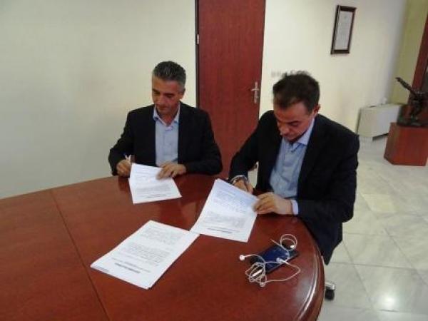 Υπογράφτηκε η σύβαση Περιφέρειας και ΕΒΕ για το Κέντρο Πιστοποίησης Μανιταροσυλλεκτών στα Γρεβενά